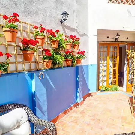Charming Patio Amazing Location By Hello Homes Appartamento *