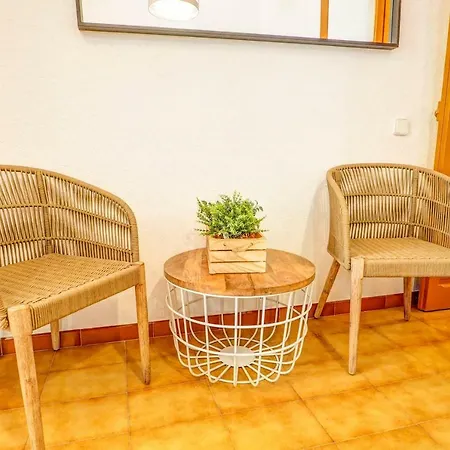 Charming Patio Amazing Location By Hello Homes Appartamento