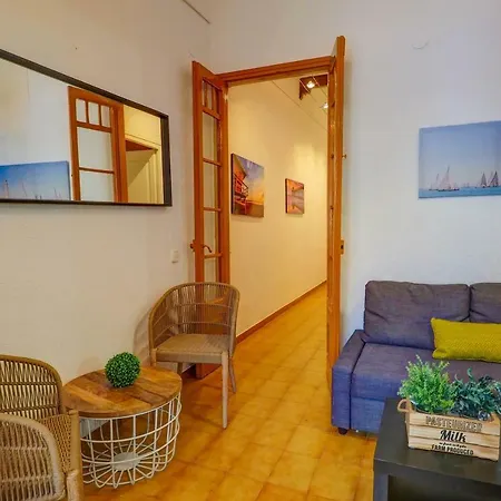Charming Patio Amazing Location By Hello Homes Appartamento Sitges